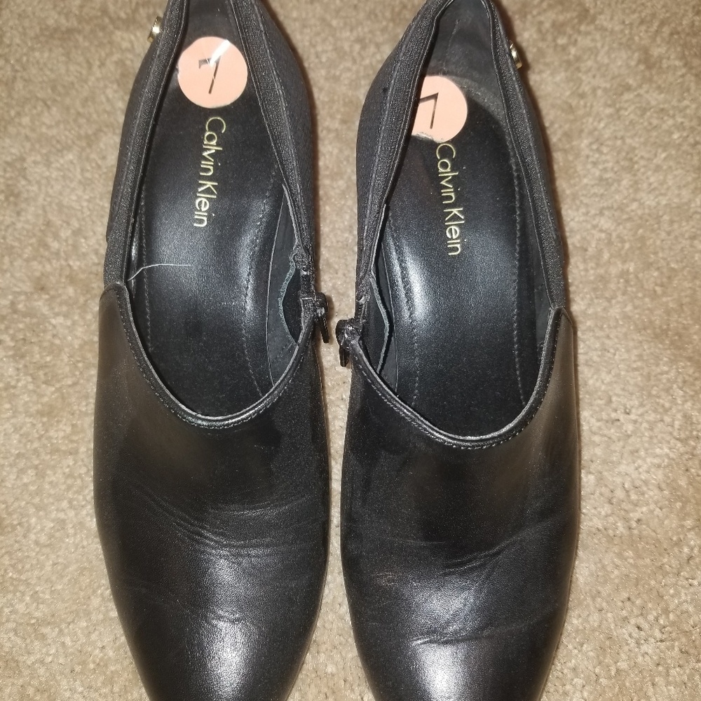 Calvin Klein anckle shoes
